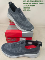 Moonwalkr -052 - D.Grey